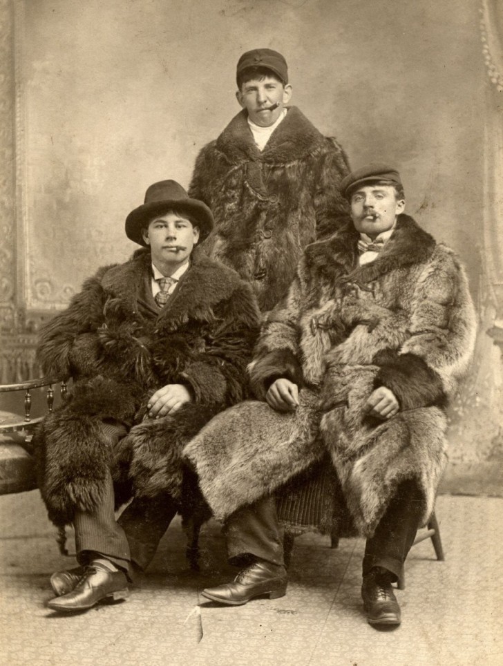 Stare zdjęcie rodzinne (początek XX wieku)