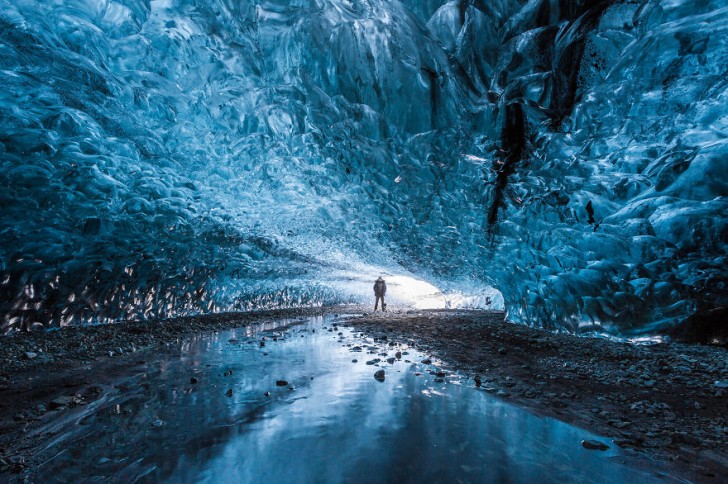 Jaskinia Lodowa, Islandia
