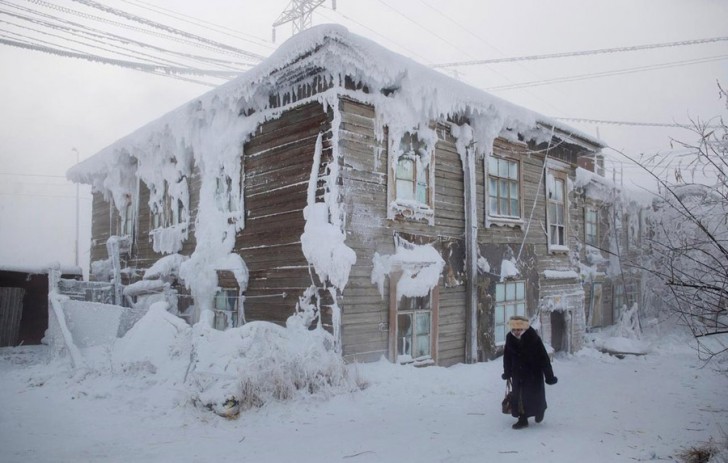 coldest-city-frozen-house