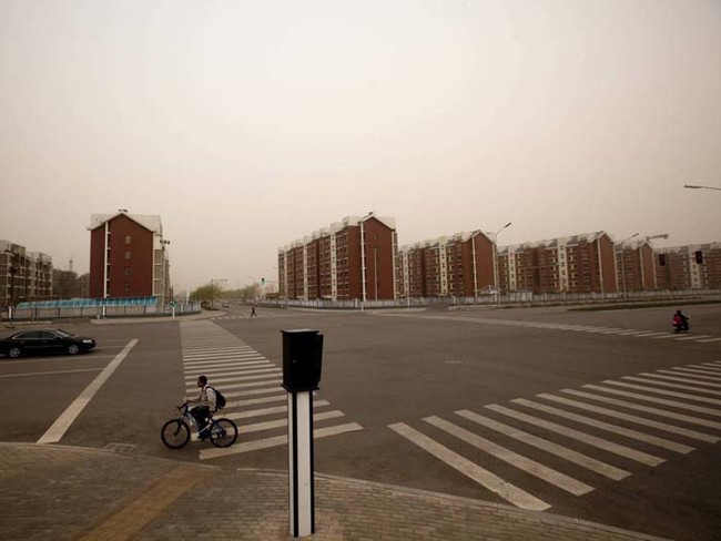 welcome-to-chinese-deserted-town-94640