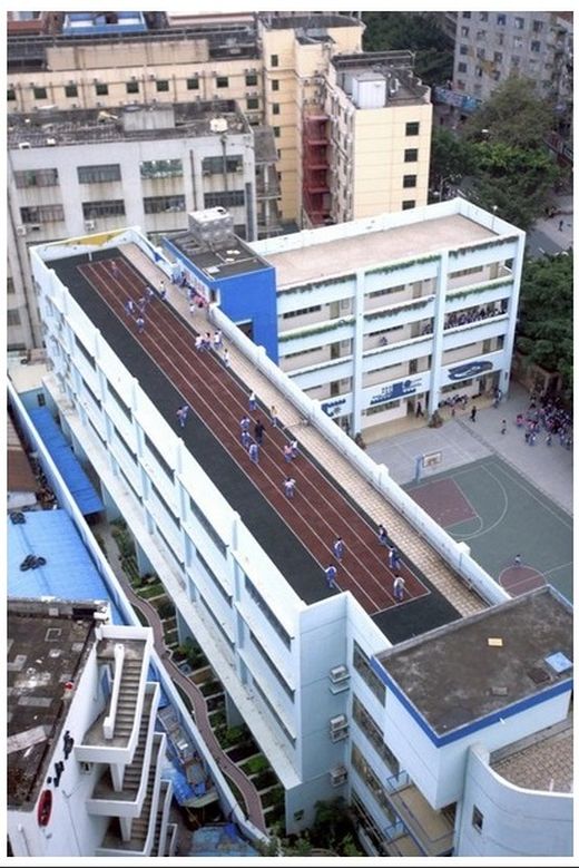 stadiums-on-the-roofs-of-chinese-schools-32001