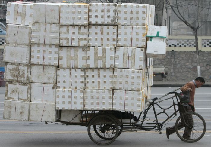 yes-you-can-this-is-how-the-worlds-most-overloaded-transport-looks-like-70245