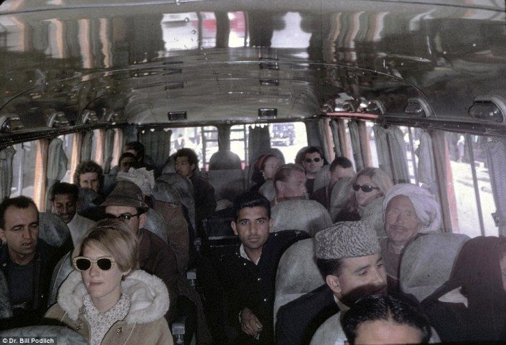 W autobusie wycieczkowym z Kabulu do Peshawar w Pakistanie.