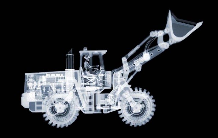 bulldozer-x-ray-nick-veasey