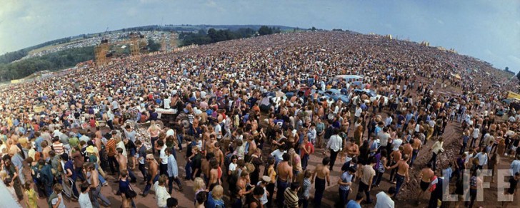 1969-woodstock-music-festival-hippies-bill-eppridge-john-dominis-119-57bc312b694db__880