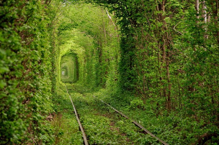Tunel Miłości, Ukraina