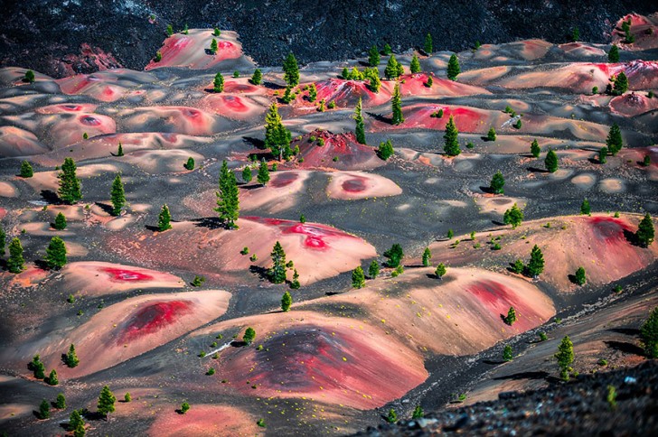 Kolorowe Diuny, Narodowy Park Lassen Volcanic, USA