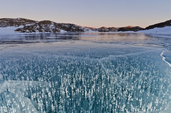 frozen-lake-pond-ice-wcht09
