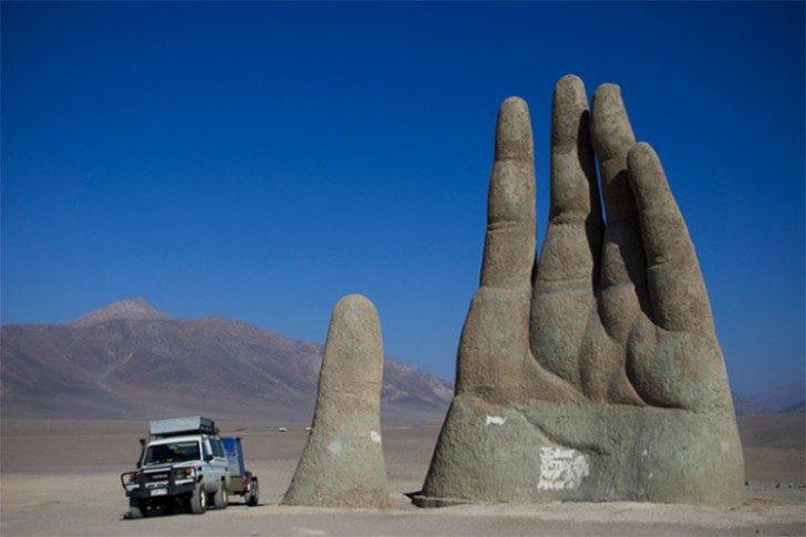 most-creative-sculptures-and-statues-you-can-find-around-the-world-24500