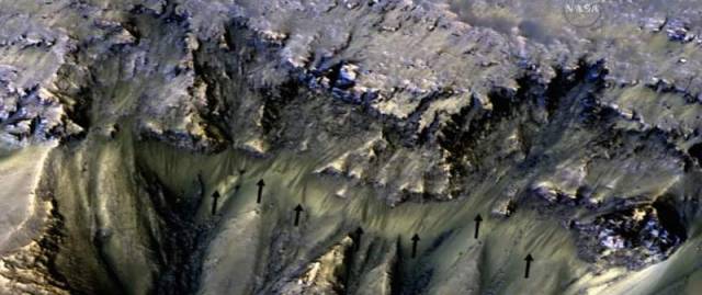 This-is-how-we-finally-found-Water-on-Mars-3-640x269