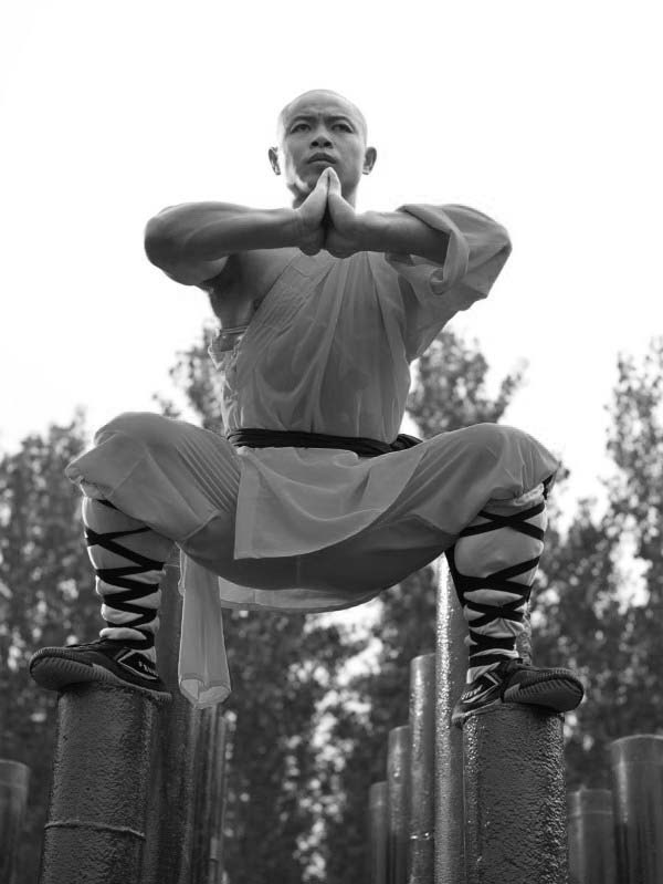 shaolin-monks-training-15