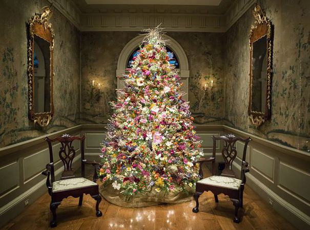 floral-christmas-tree-decorating-ideas-26__605