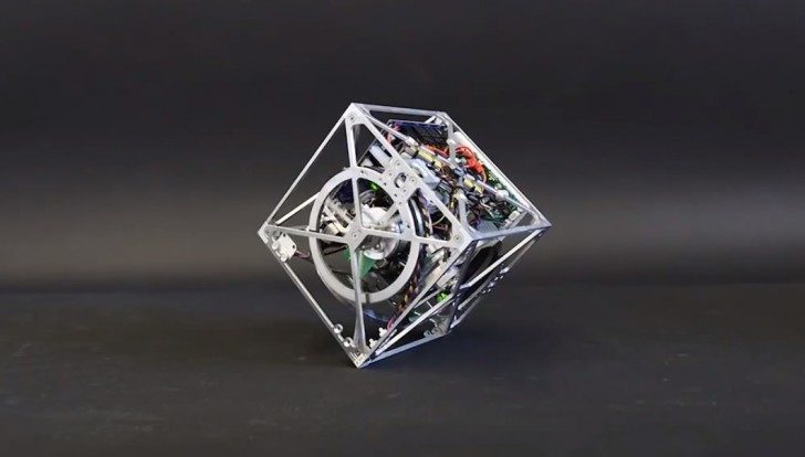 Cubli-the-balancing-and-walkling-robotic-cube-4