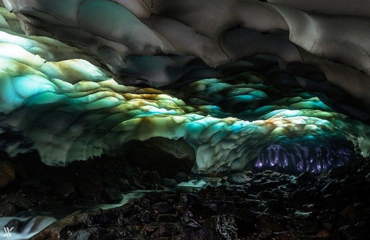 amazing-caves-14-3