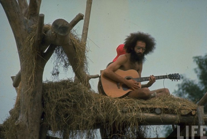 1969-woodstock-music-festival-hippies-bill-eppridge-john-dominis-122-57bc31374d6d3__880