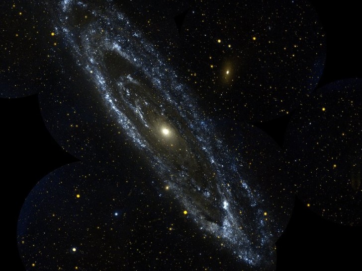 Galaktyka Andromedy. Źródło: NASA
